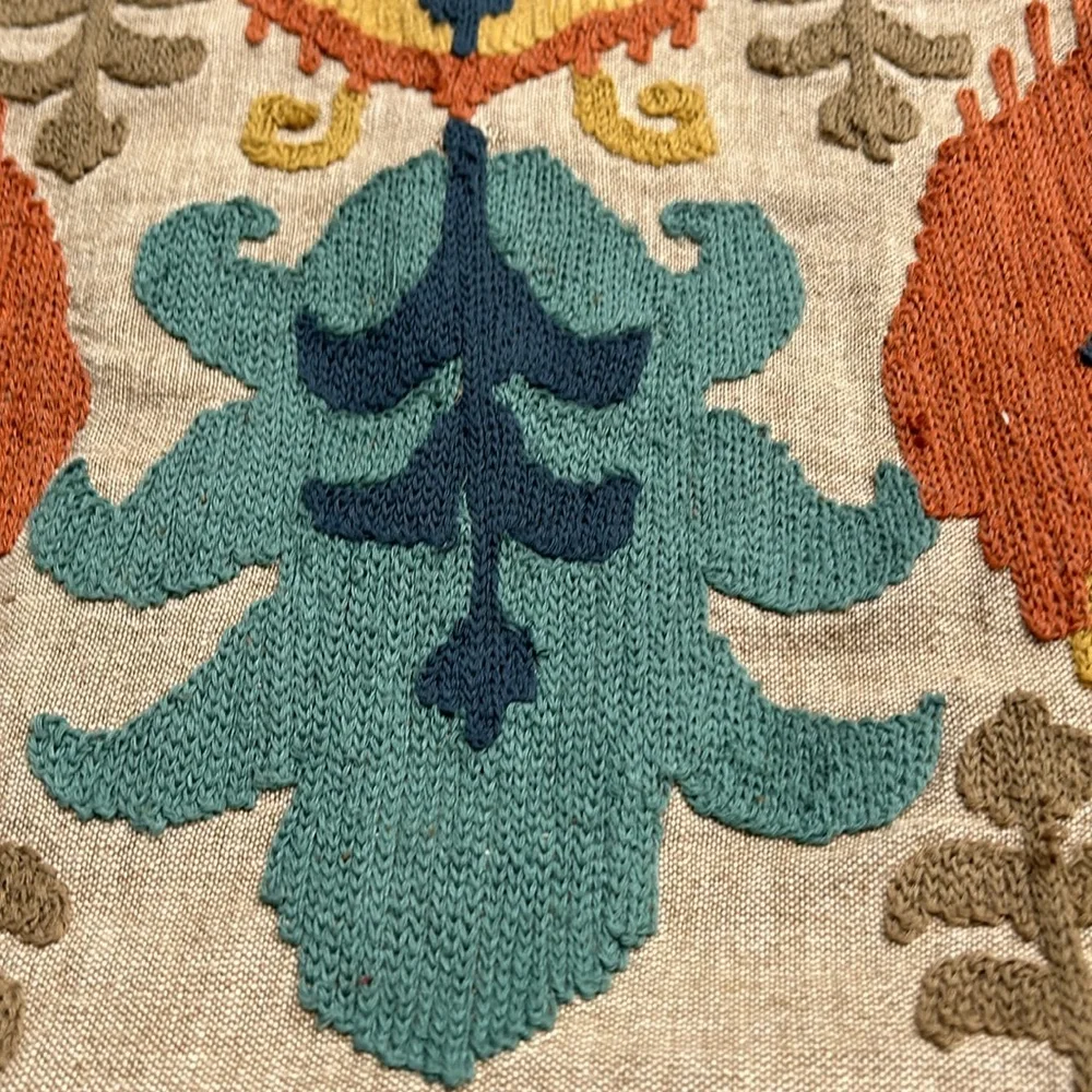 Pottery Barn pillow cover - Picture 8 of 9